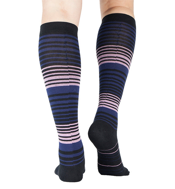 #color_black-pink-blue