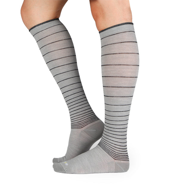 #color_light-grey