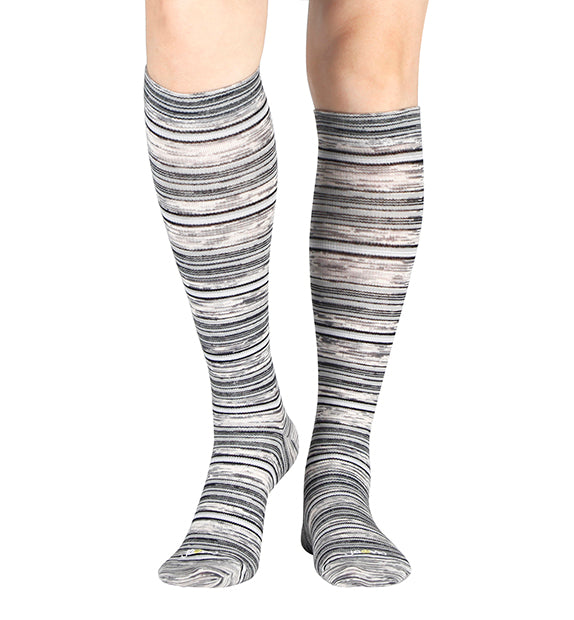 #color_black-black-solids-dessert-fiesta-twilight-blue-paloma