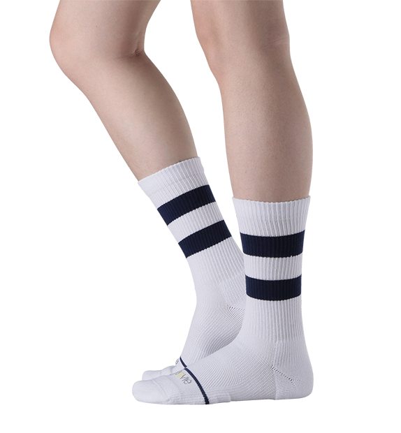 Cotton Vintage Stripe Performance Targeted Compression Crew Socks - 3 Pack