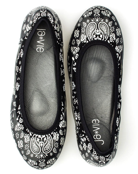 ja-vie black bandana jelly flats shoes